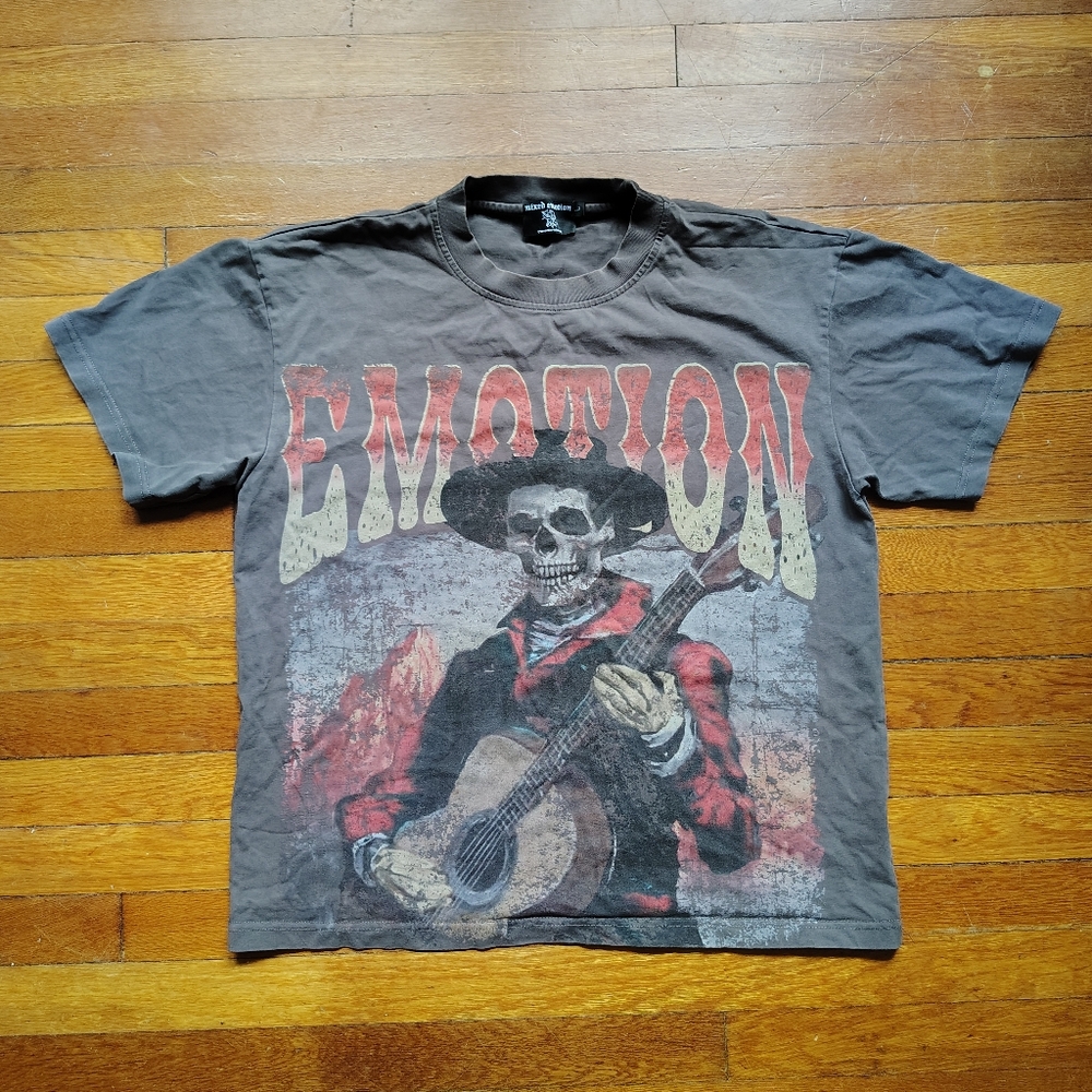 Mixed Emotion Grey Skeleton Guitar Tee Men's Streetwear T-shirt Large GraySke